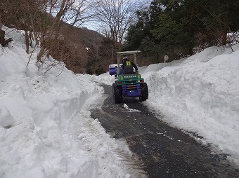 除雪作業中