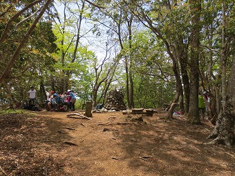 畦ヶ丸　山頂