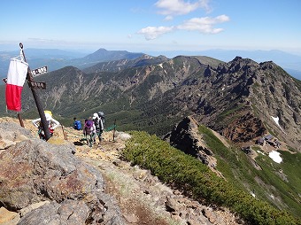 硫黄岳・横岳へ