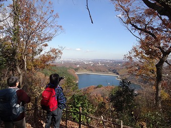 城山湖へ