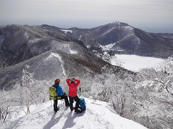 駒ヶ岳と小沼　大沼