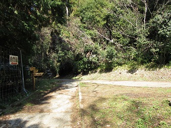 最明寺史跡公園へ