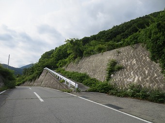 妙見山登山口