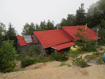 餓鬼岳小屋