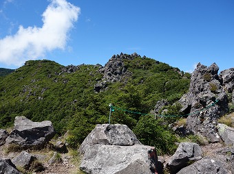 三ツ岳　Ⅱ峰・Ⅲ峰