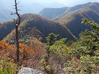 神座山方面へ