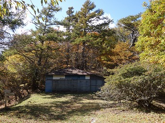 旧御坂峠　御坂茶屋