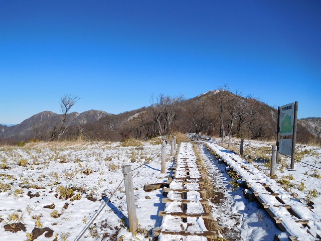 花立から見る蛭ヶ岳～塔ノ岳