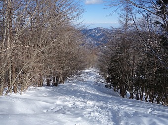 石尾根