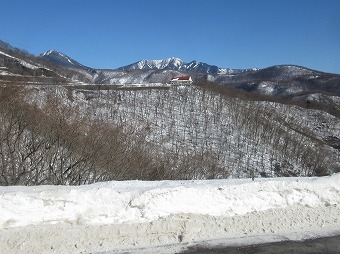 男体山　　女峰山