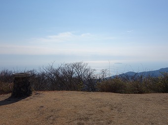 初島