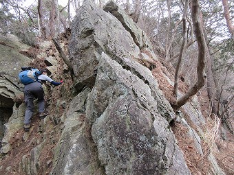 赤岩山へ