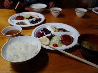 肩の小屋・夕食