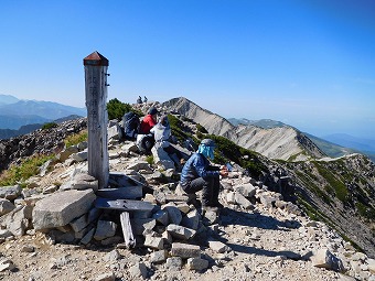 北薬師岳　山頂