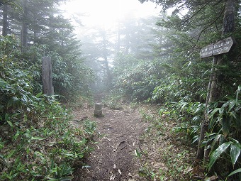 寺小屋峰