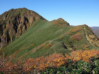 武能岳へ