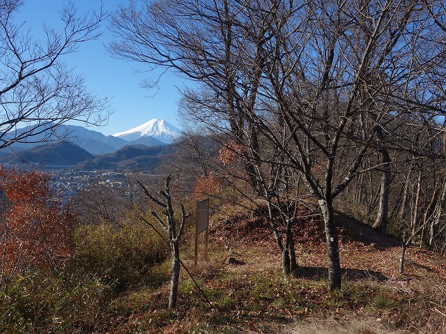 むすび山