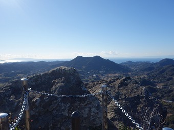 伊予ヶ岳山頂