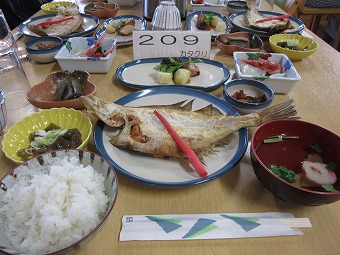 ドンデン山荘　夕食