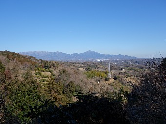 塔ノ岳～大山～弘法山～吾妻山