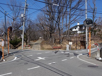 城山公園へ