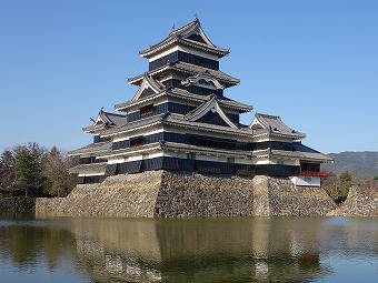 国宝　松本城