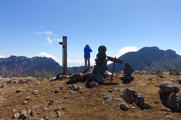 阿弥陀岳山頂