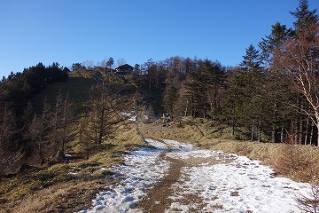 雲取山山頂へ