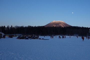 阿寒湖雄阿寒岳