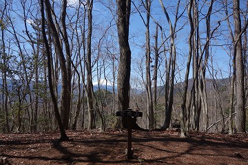 実成山　山頂