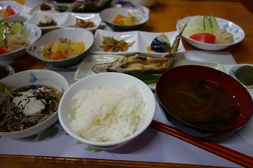 わさび平小屋　夕食