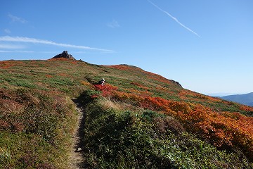 三ツ石山へ