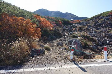 肩ノ小屋口への入口