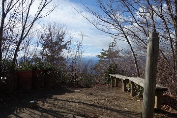 生籐山山頂