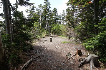 長塀山