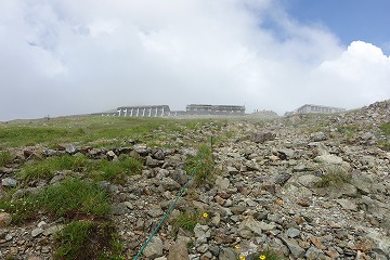 白馬山荘へ