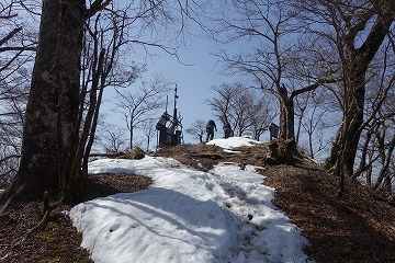 菰釣山　山頂