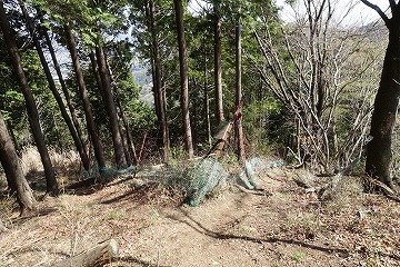 上荻野⇔華厳山